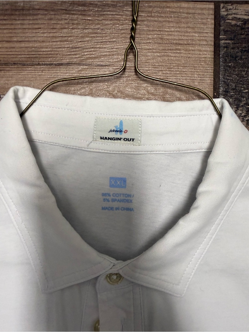 Johnny Was White Short-Sleeve Polo with Pocket and Subtle Logo - Picture 2 of 2